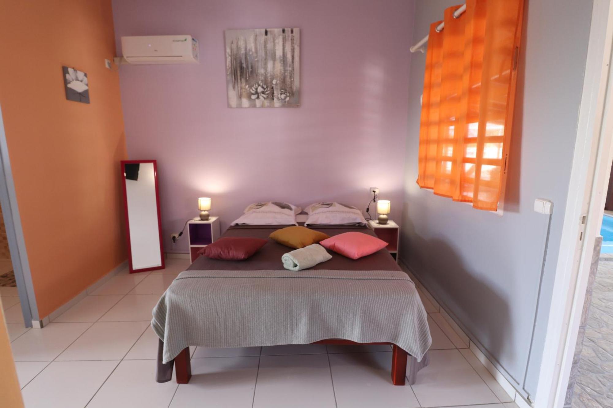 Les Gites De L'Union Les Abymes Room photo